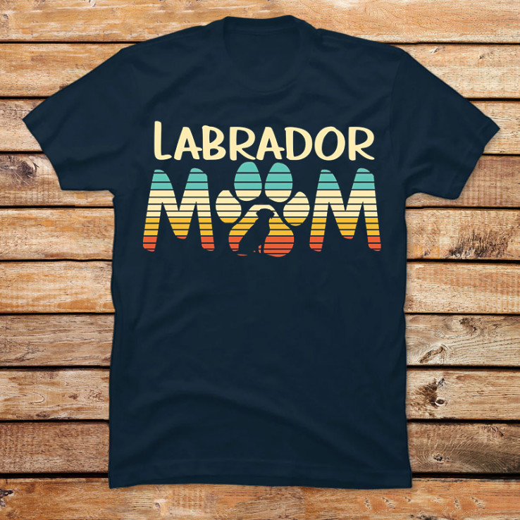 Labrador Retriever Mom