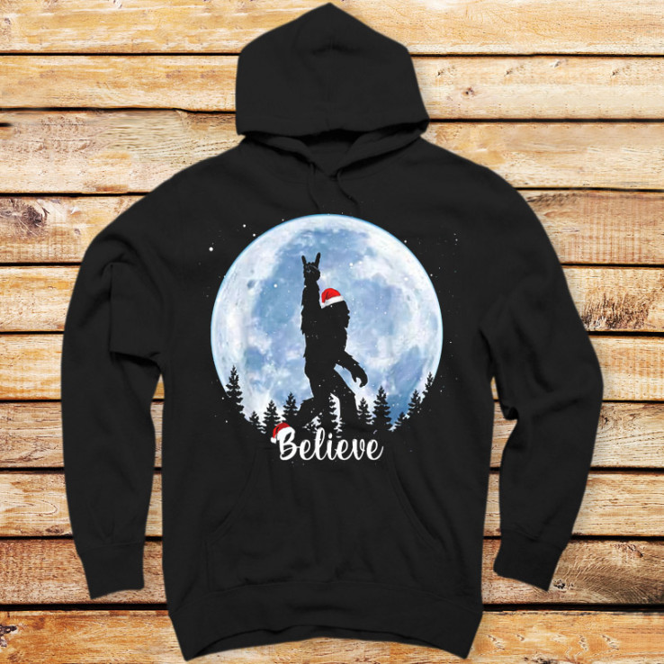 Santa Bigfoot Christmas Believe