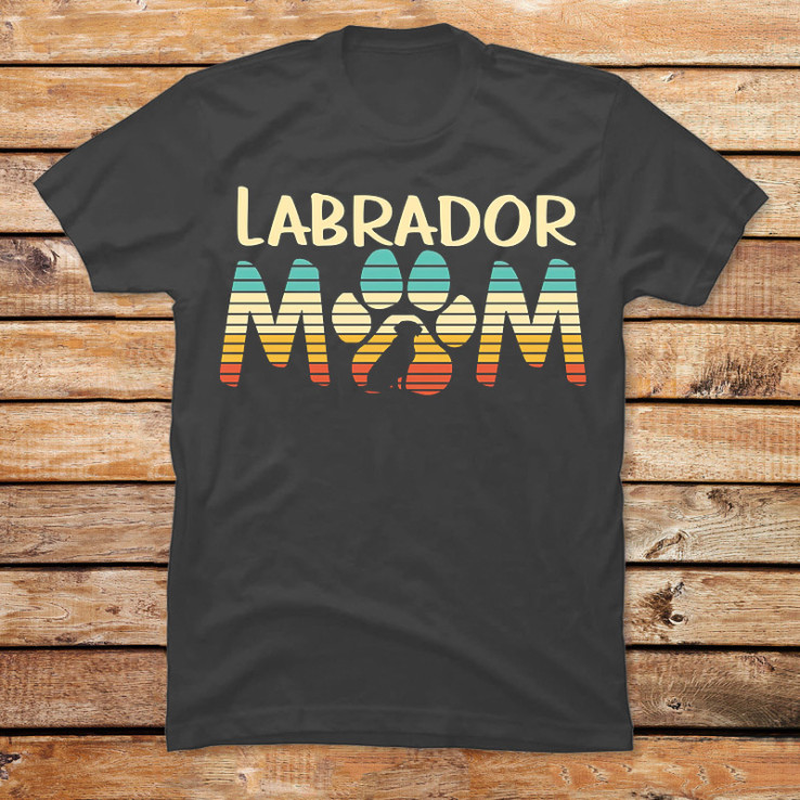 Labrador Retriever Mom