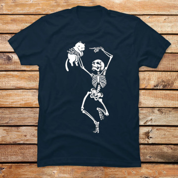 Dancing Skelleton With a Cat